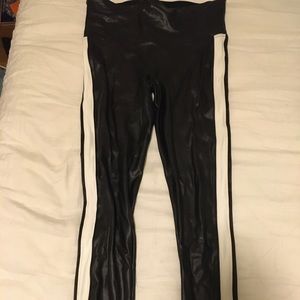 Spanx Faux Leather Leggings Large Worn Twice $110
